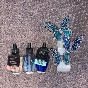 Bath and Body Works Wallflowers Fragrance Refill Set with Wall Plug-In